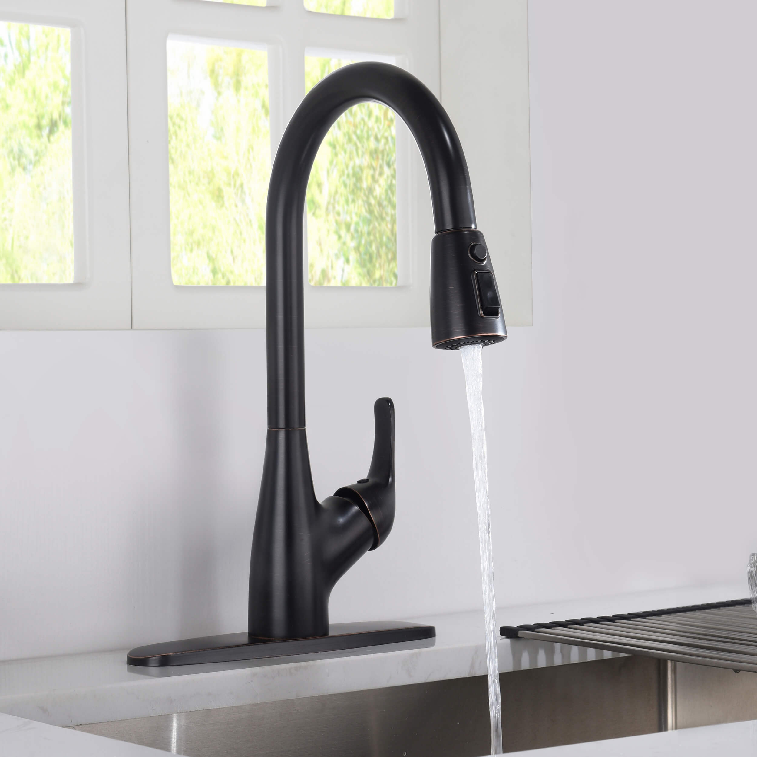 Single Handle Pull Down Kitchen Faucet - F101