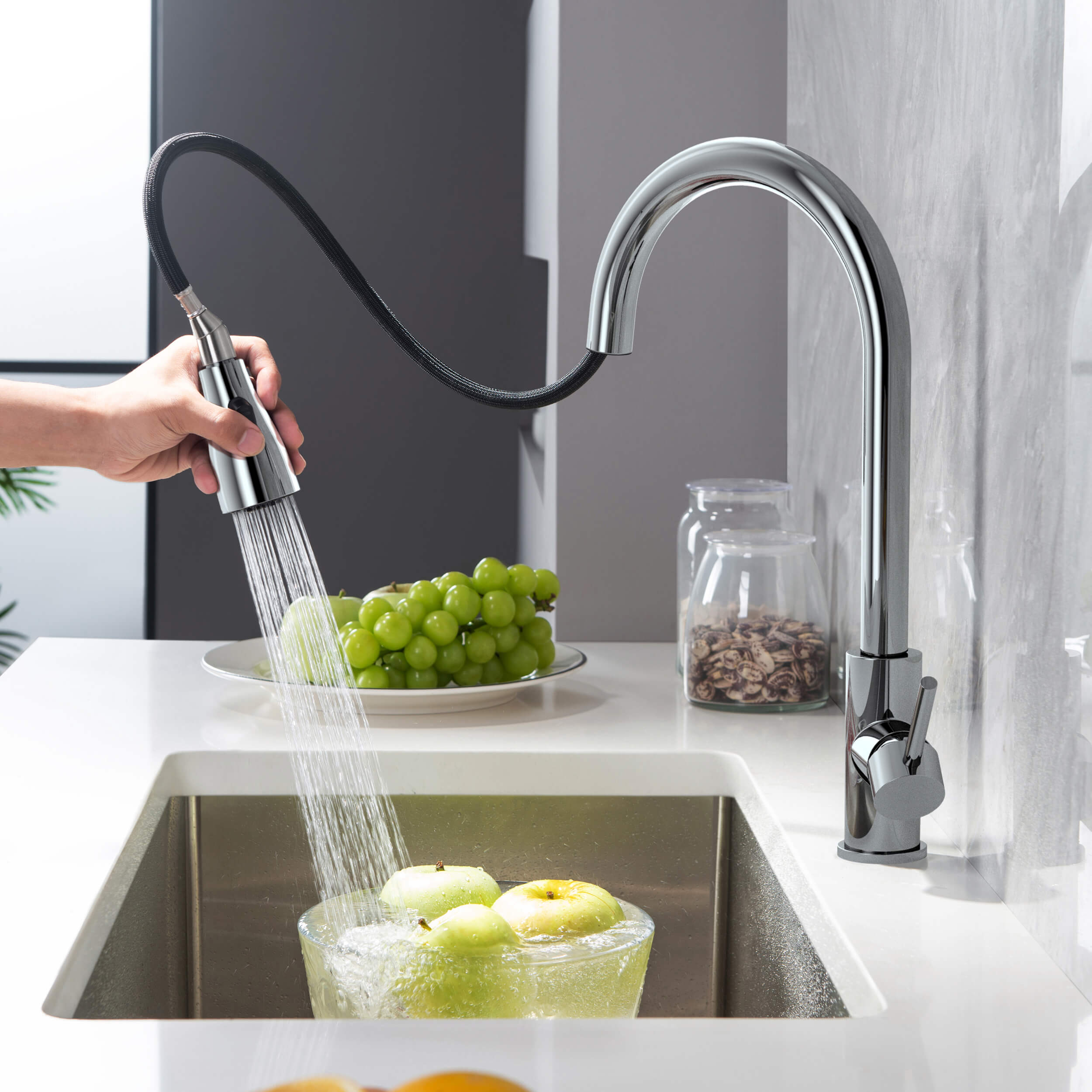 Single Handle Pull Down Kitchen Faucet - F102