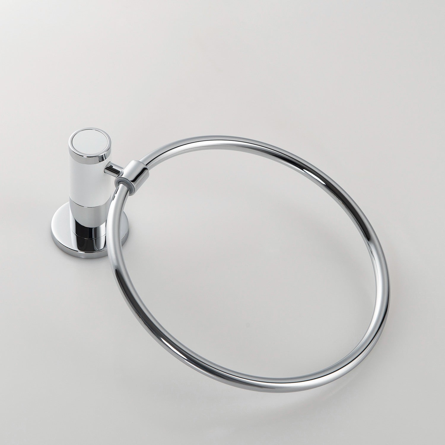 Bathroom Hardware Accessory Wall Mounted Round Towel Ring KBA1103