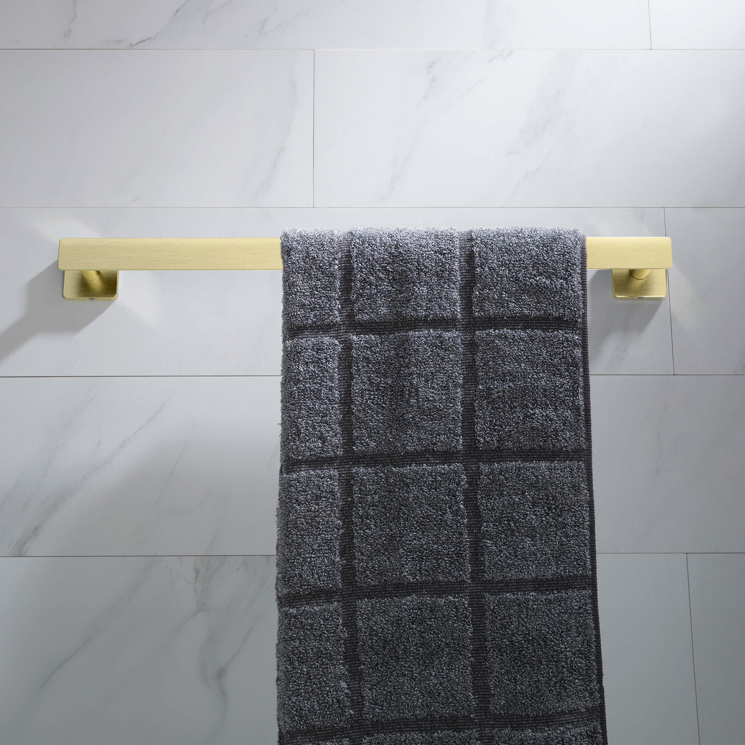 Blaze 18 inch Bathroom Towel Bar KBA1605