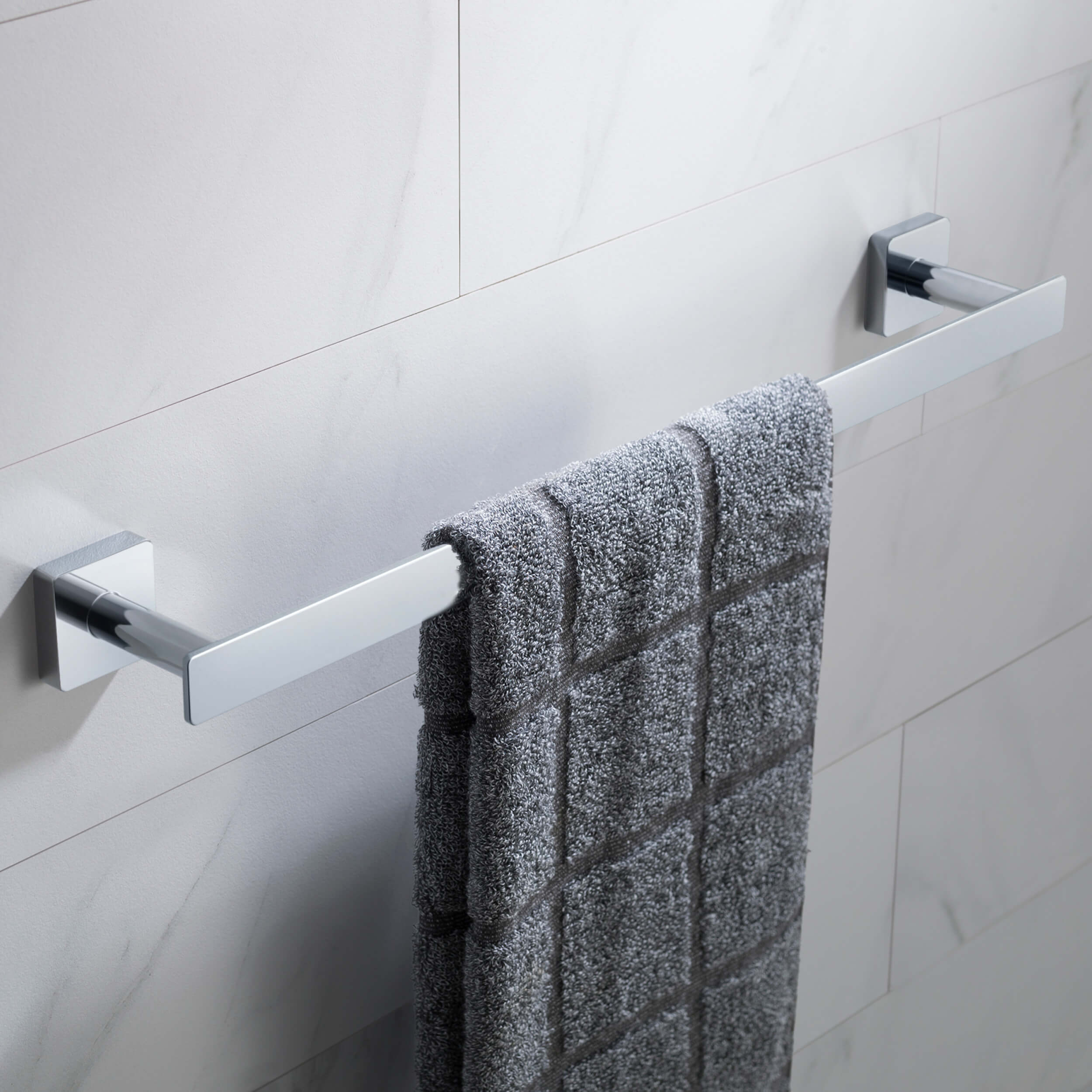 Blaze 18 inch Bathroom Towel Bar KBA1605