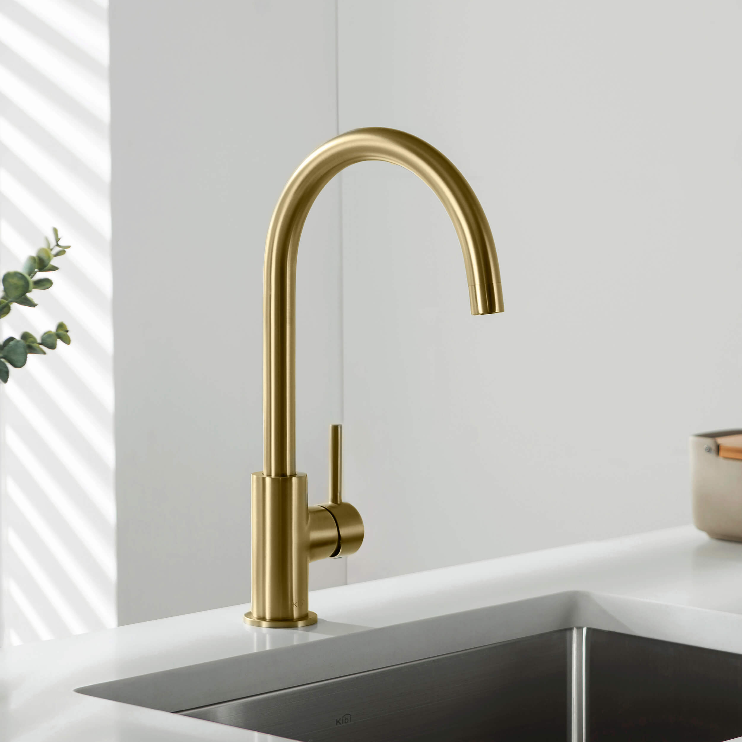 Lowa Single Handle High Arc Kitchen Bar Sink Faucet – KKF2001