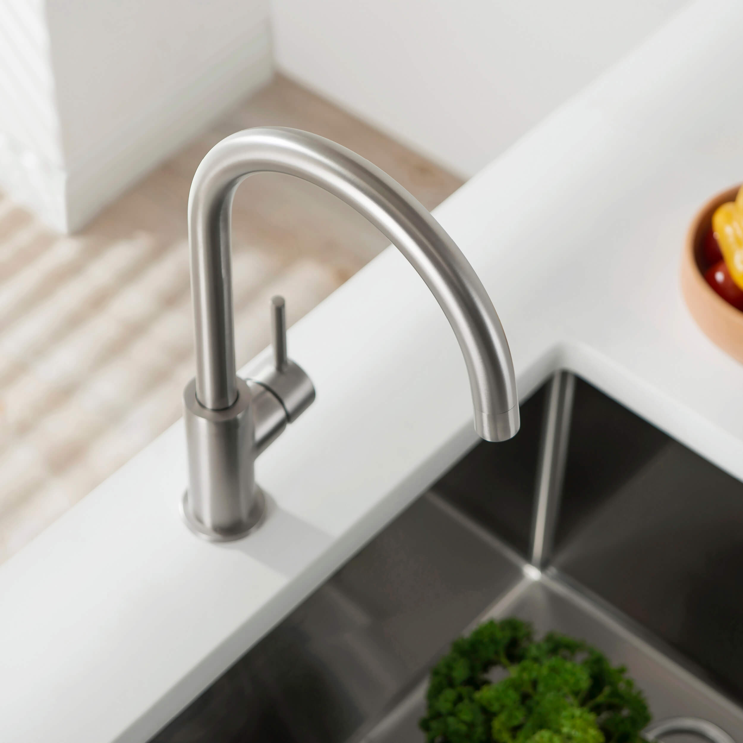 Lowa Single Handle High Arc Kitchen Bar Sink Faucet – KKF2001