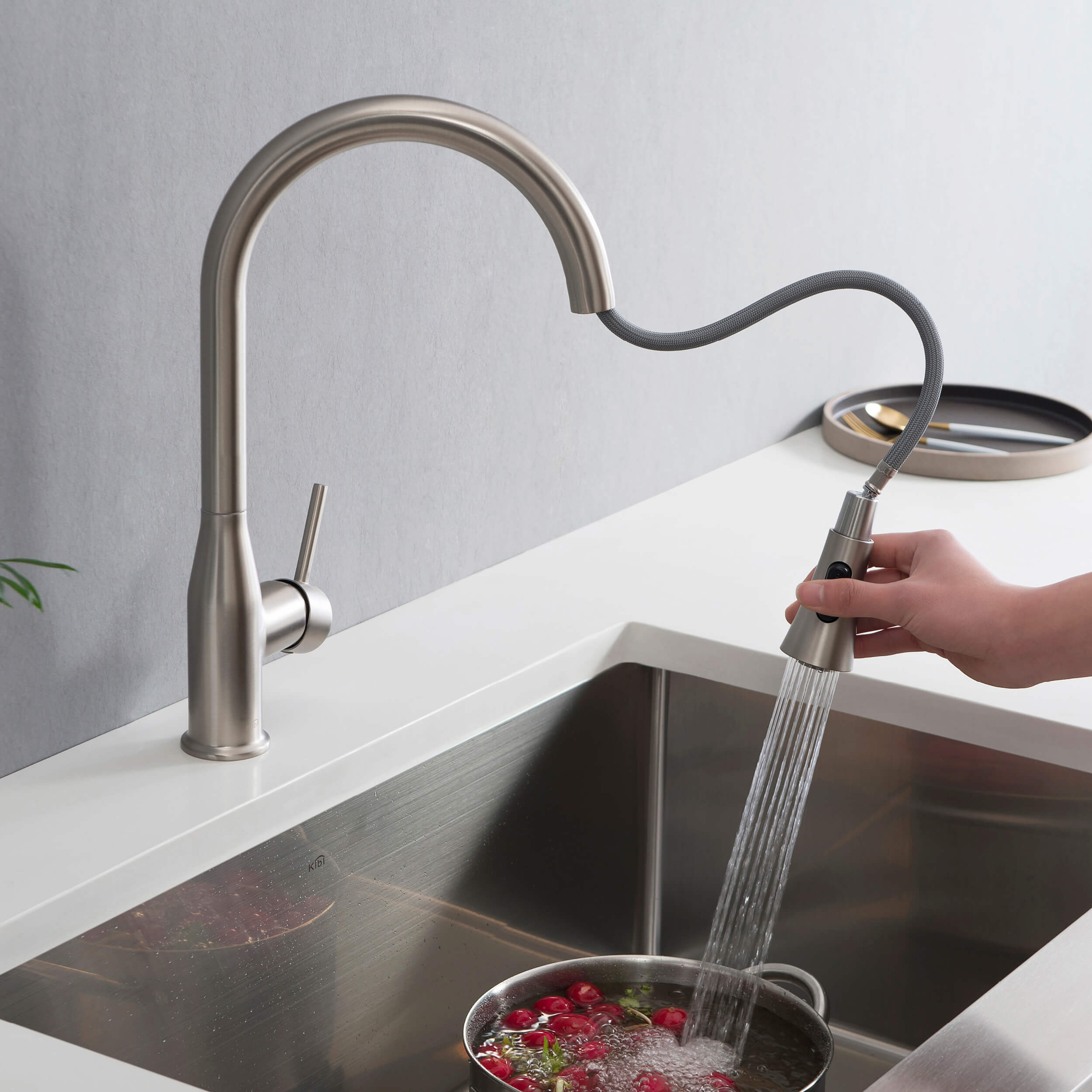 Napa Single Handle Pull Down Kitchen Sink Faucet - KKF2005