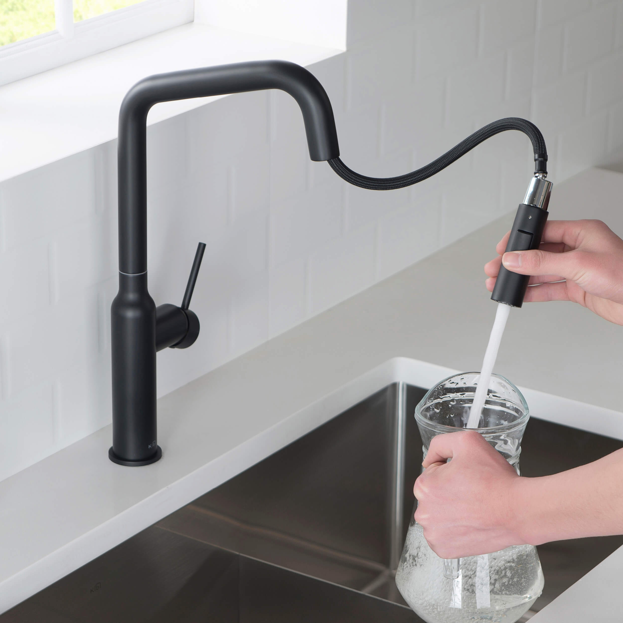 Macon Single Handle Pull Down Kitchen Sink Faucet - KKF2007