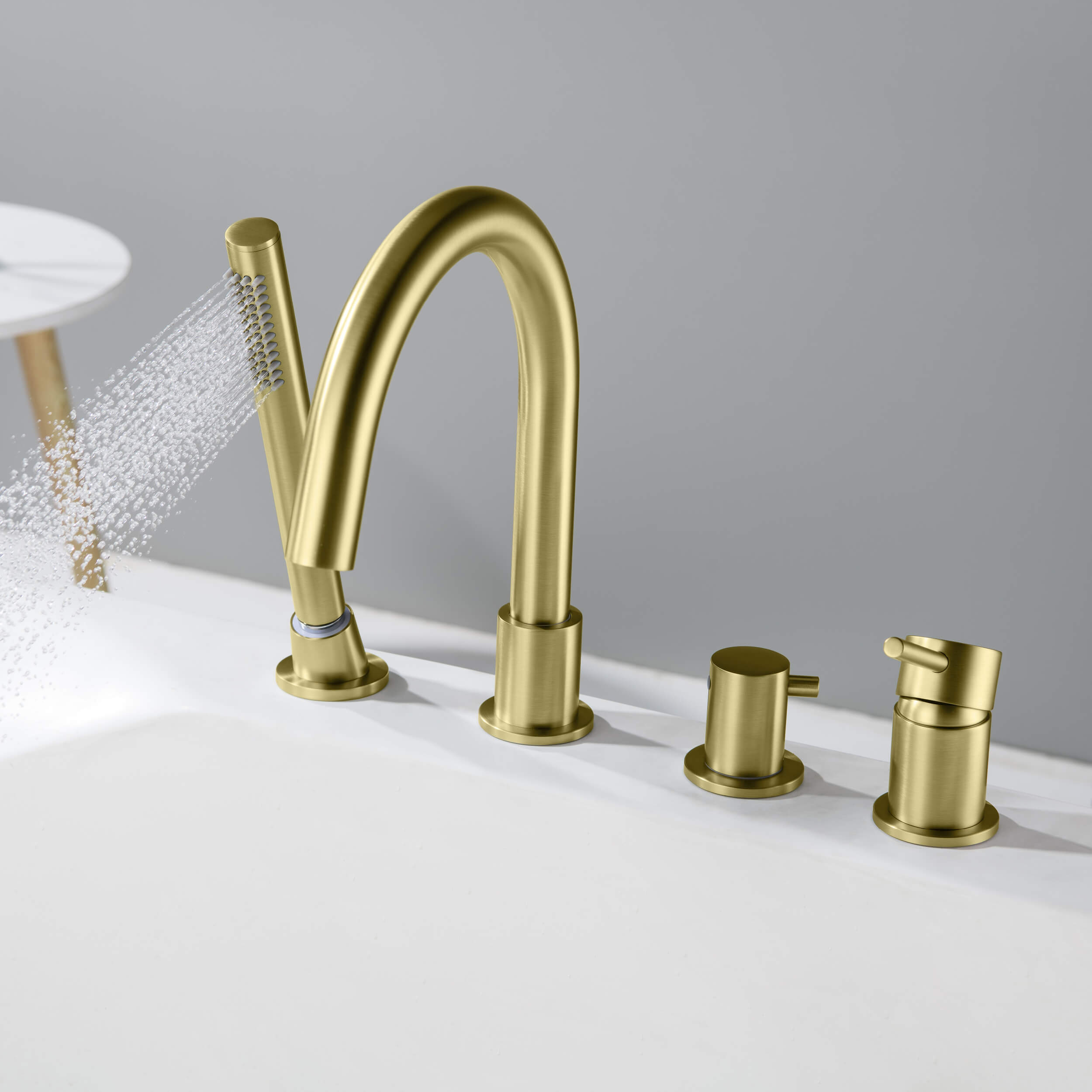 Circular Deck Mounted Bathtub Faucet with Hand Shower KTF3101